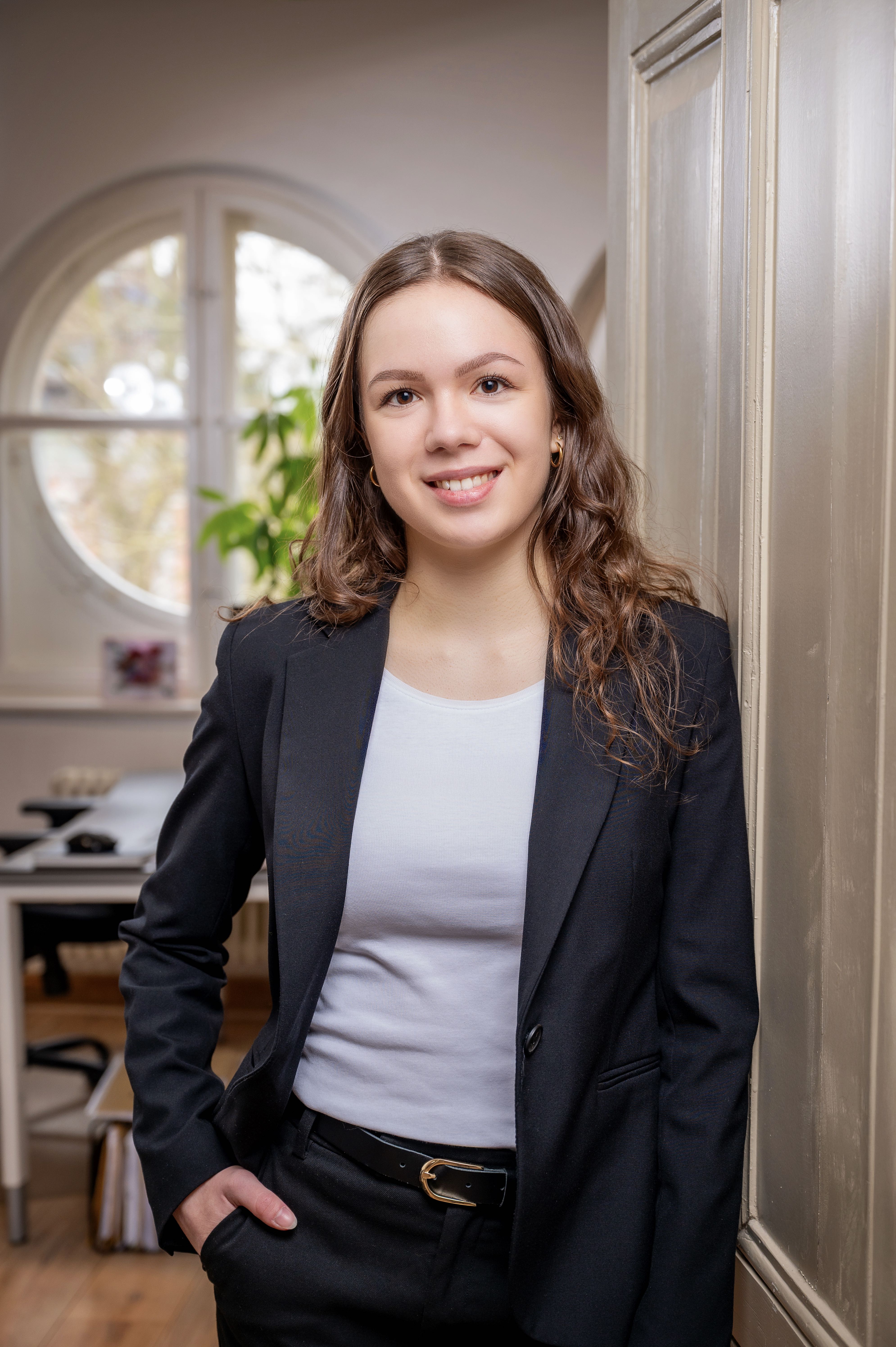 Rechtsanwältin%20Anne%20Behr